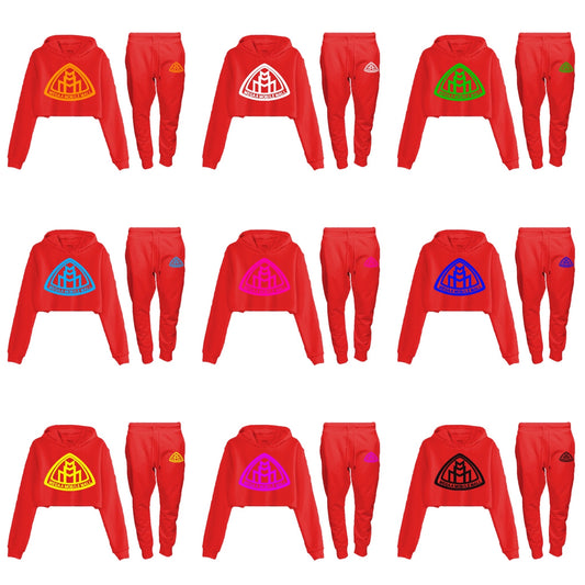 Sudadera roja con logo y top corto 